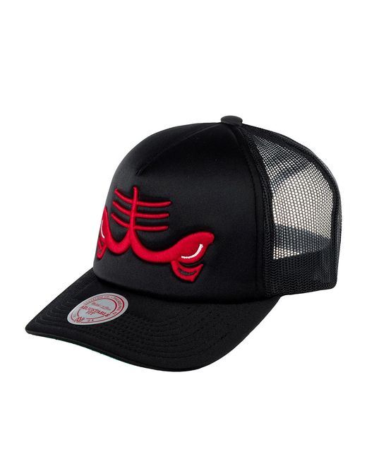 Mitchell&Ness Бейсболка унисекс MITCHELL NESS HHSS3467-CBUYYPPPBLCK Chicago Bulls NBA черная