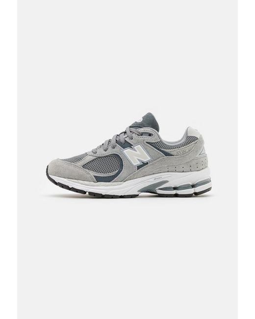 New Balance Кроссовки 2002 45 EU доставка из-за рубежа