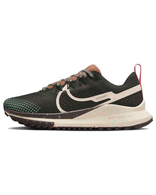 Nike Кроссовки унисекс Pegasus Trail 4 черные 37.5 EU