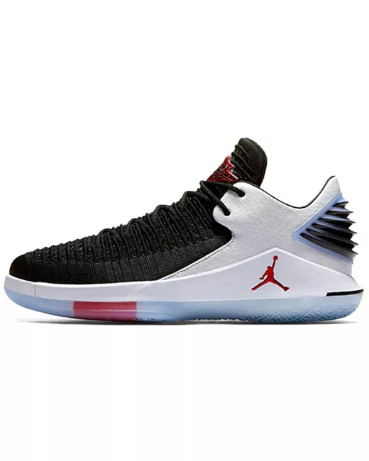 Jordan Кроссовки унисекс Air 32 XXXII Low черные 46 EU