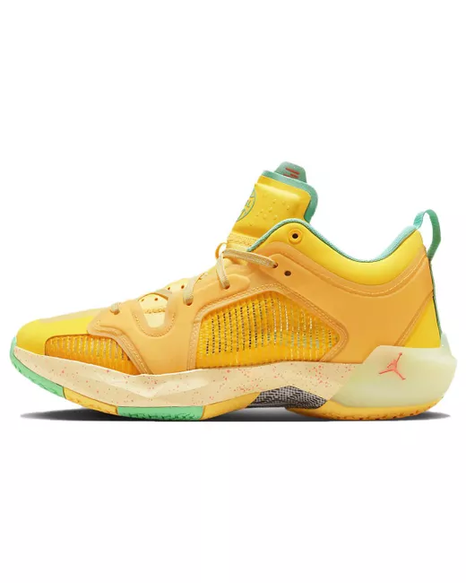 Jordan Кроссовки унисекс Air 37 low PF желтые