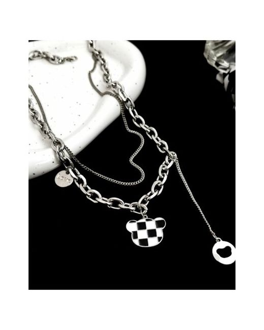 Filimati ожерелье с цепочками и подвеской мишки в черно-белую клетку