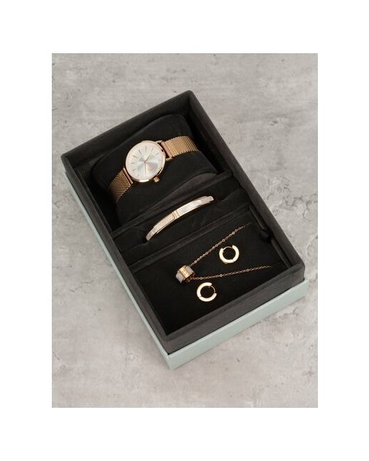 Shengke часы SK комплект с браслетом подвеской и серьгами в подарочной упаковке