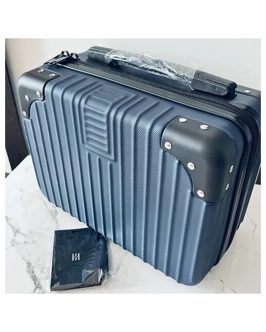 Hera Удобный легкий вместительный и компактный чемодан для аксессуаров косметики ручной клади