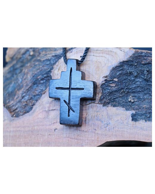 Мистории Крест деревянный на шею ручной работы нательный крест из черного граба