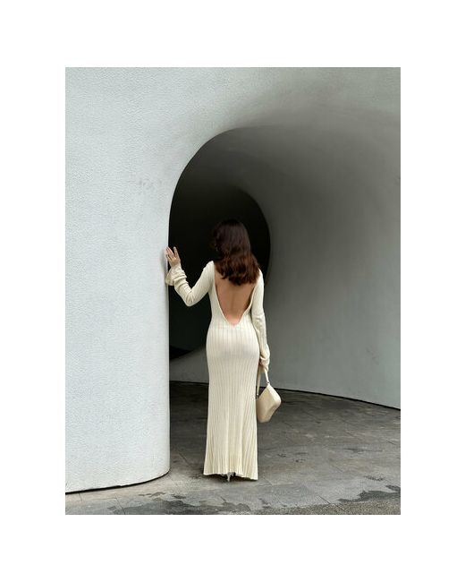 Divine Платье-лапша хлопок в классическом стиле полуприлегающее макси открытая спина размер One 172 бежевый