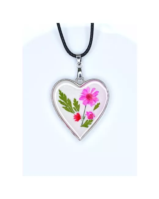 Синичкина шкатулка Подвеска Сердце из эпоксидной смолы с настоящими цветами подарок