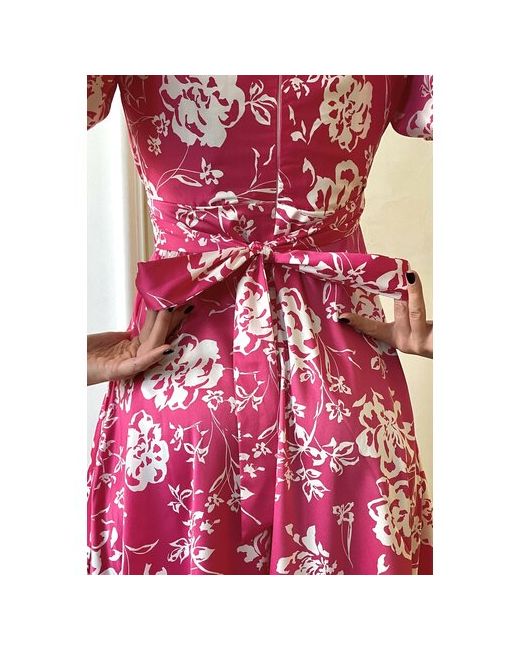 Moda di Lusso Платье прилегающее подкладка размер S фуксия розовый