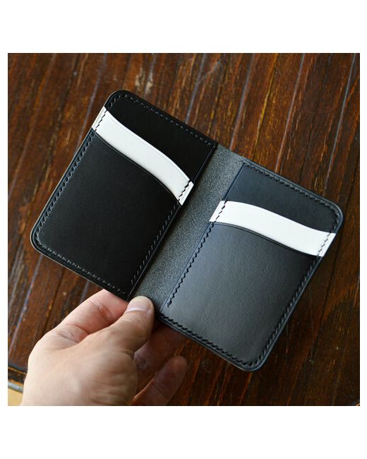 kushnerov Кредитница гладкая фактура без застежки 2 отделения для банкнот отделение карт потайной карман подарочная упаковка