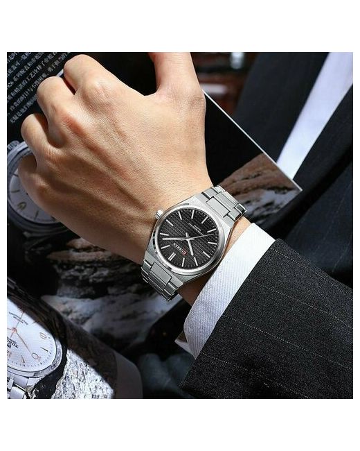 Curren Наручные часы Часы наручные на металлическом браслете классический дизайн серебряный