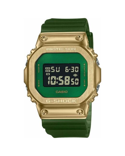 Casio Наручные часы Японские наручные G-SHOCK GM-5600CL-3E с хронографом золотой зеленый