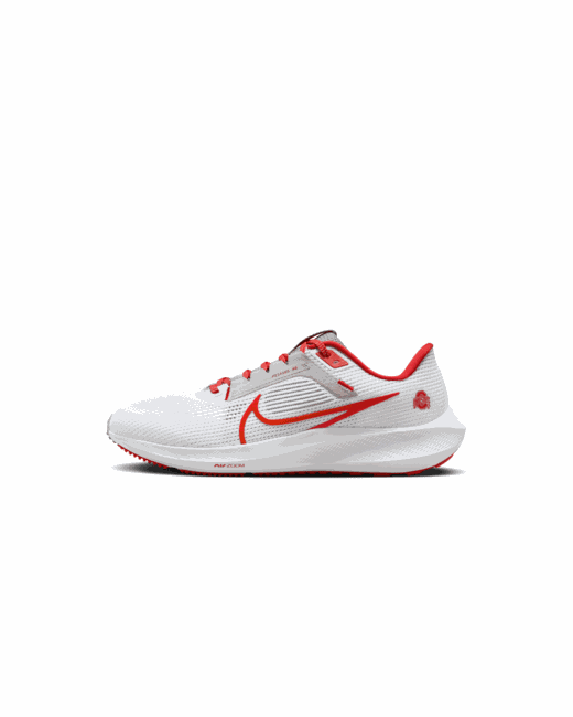 Nike Кроссовки размер 7Y US