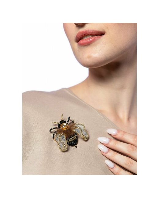 OKuznecova Брошь Пчела натуральная кожа бисер кристалл стразы ручная работа подарочная упаковка золотой