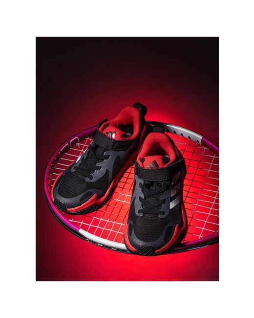 adidas Originals Кроссовки размер 1.5 US 32 RU черный красный