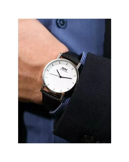 Diamond Lux Наручные часы Часы наручные с кожаным ремешком черный