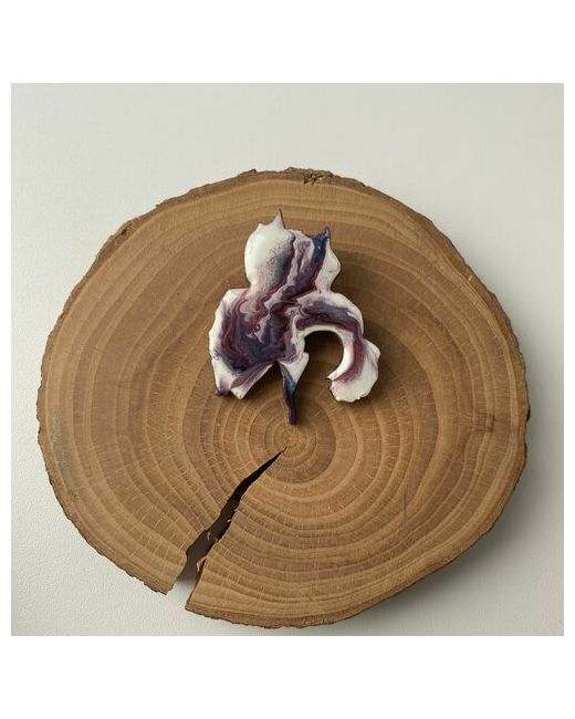 Создашева Анна Брошь Деревянная авторская брошь с эпоксидкой Ирис Брошка цветок цветной эпоксидной смолой