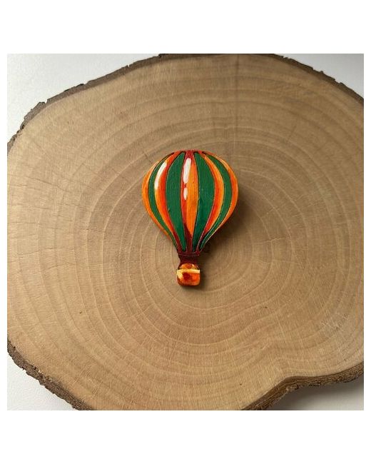 Создашева Анна Брошь авторская деревянная Воздушный шар Значок ручной работы оранжево зеленый оранжевый